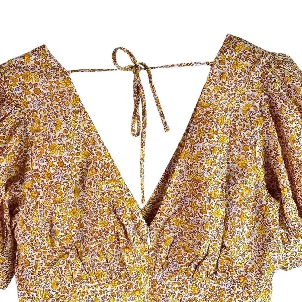 J. Crew Womens size 4 Puff-sleeve V-neck top in scattered blooms - Picture 5 of 10